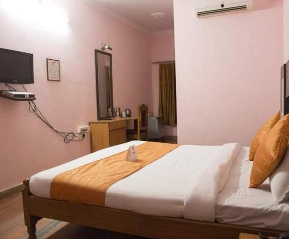 Hotel Sambit Palace Μπουμπάνεσβαρ Εξωτερικό φωτογραφία