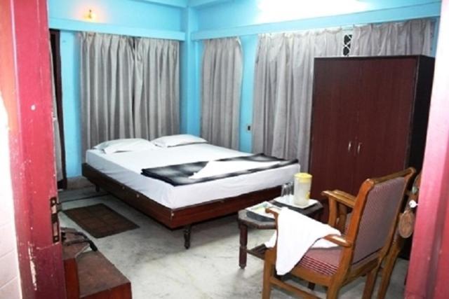Hotel Sambit Palace Μπουμπάνεσβαρ Εξωτερικό φωτογραφία